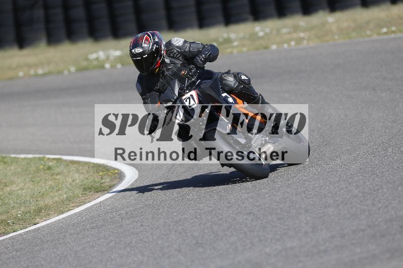 /35 07.08.2026  Discover the Bike ADR/Race 3 rot/72